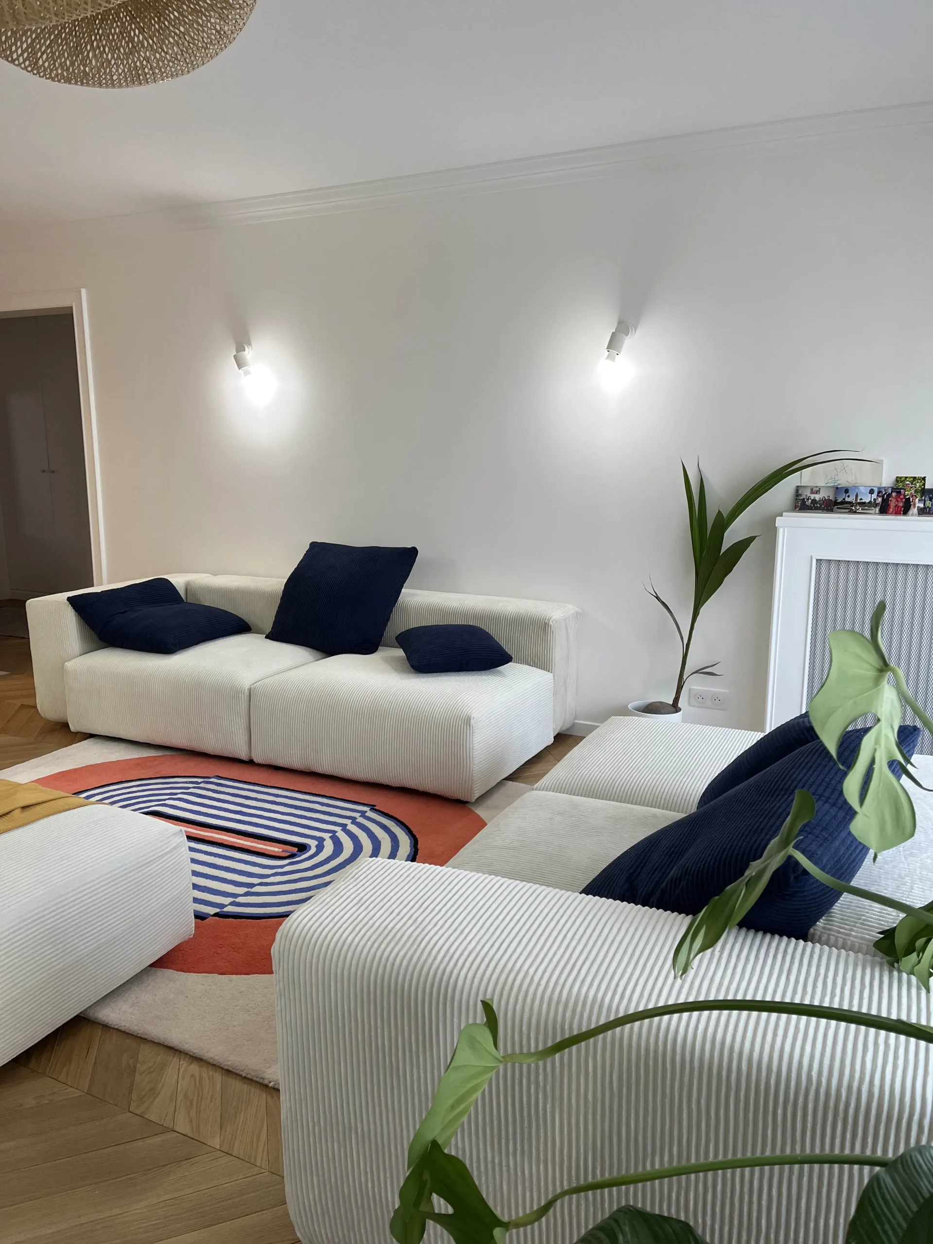 Pixel Sofa Comment