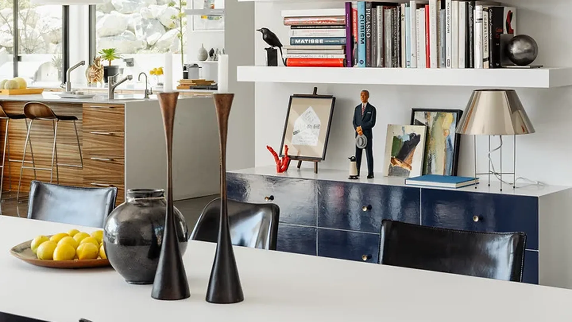 Art Meets Functionality Modern Contemporary Design For Dynamic Workspaces 03